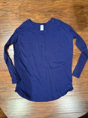 PINK Victoria's Secret Long Sleeve Crew Top in Deep Blue